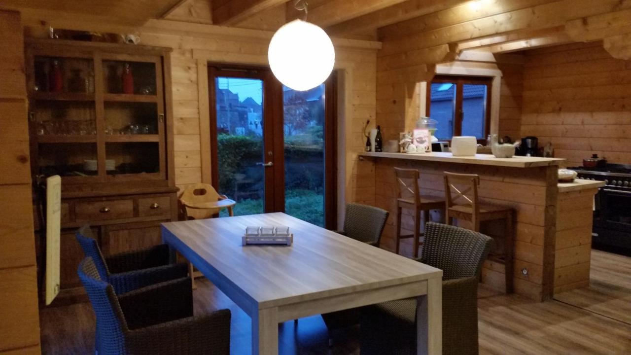 Au Chalet Bed and Breakfast Maubray Εξωτερικό φωτογραφία
