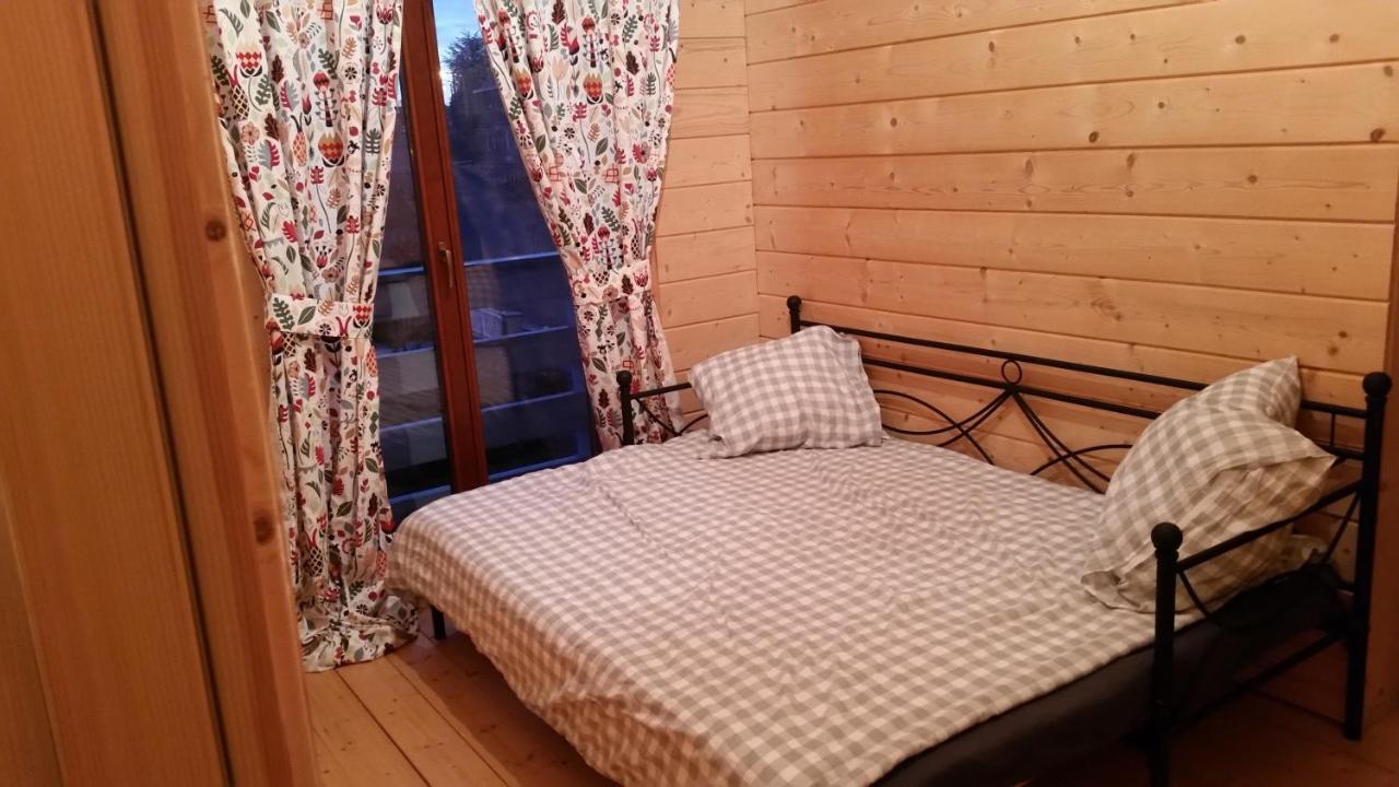 Au Chalet Bed and Breakfast Maubray Εξωτερικό φωτογραφία